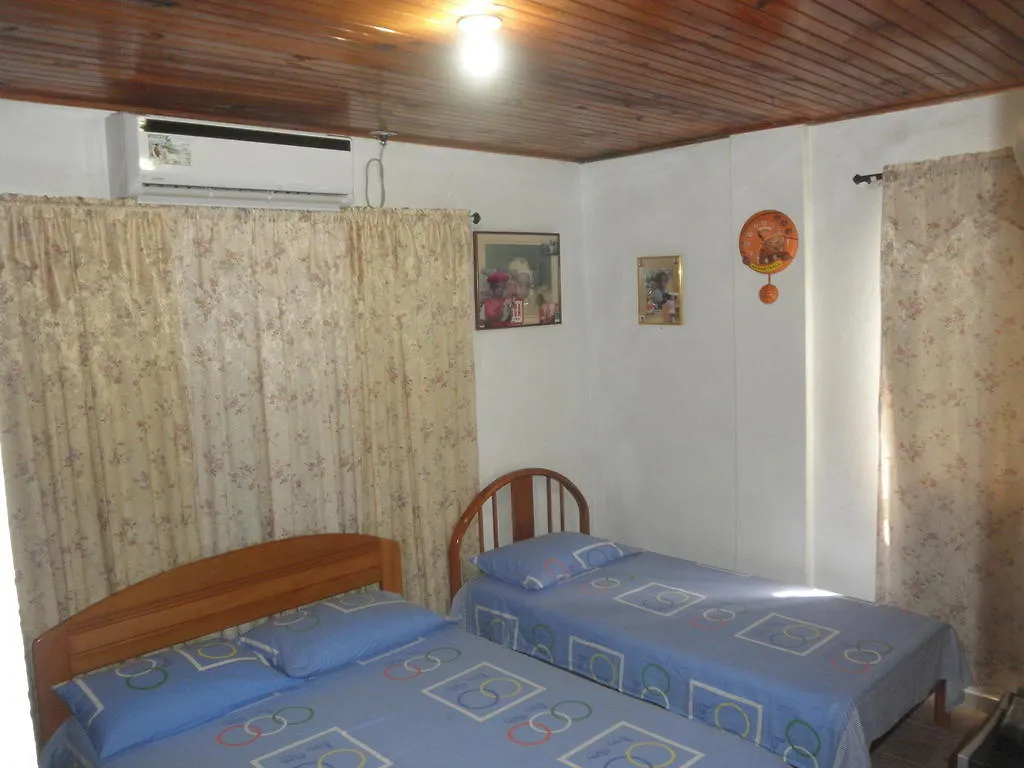 Ground Road Native Place San Andrés